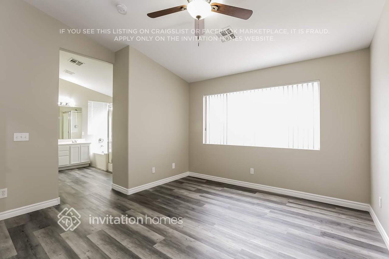 7028 Wonderberry St - Photo 7 of 16