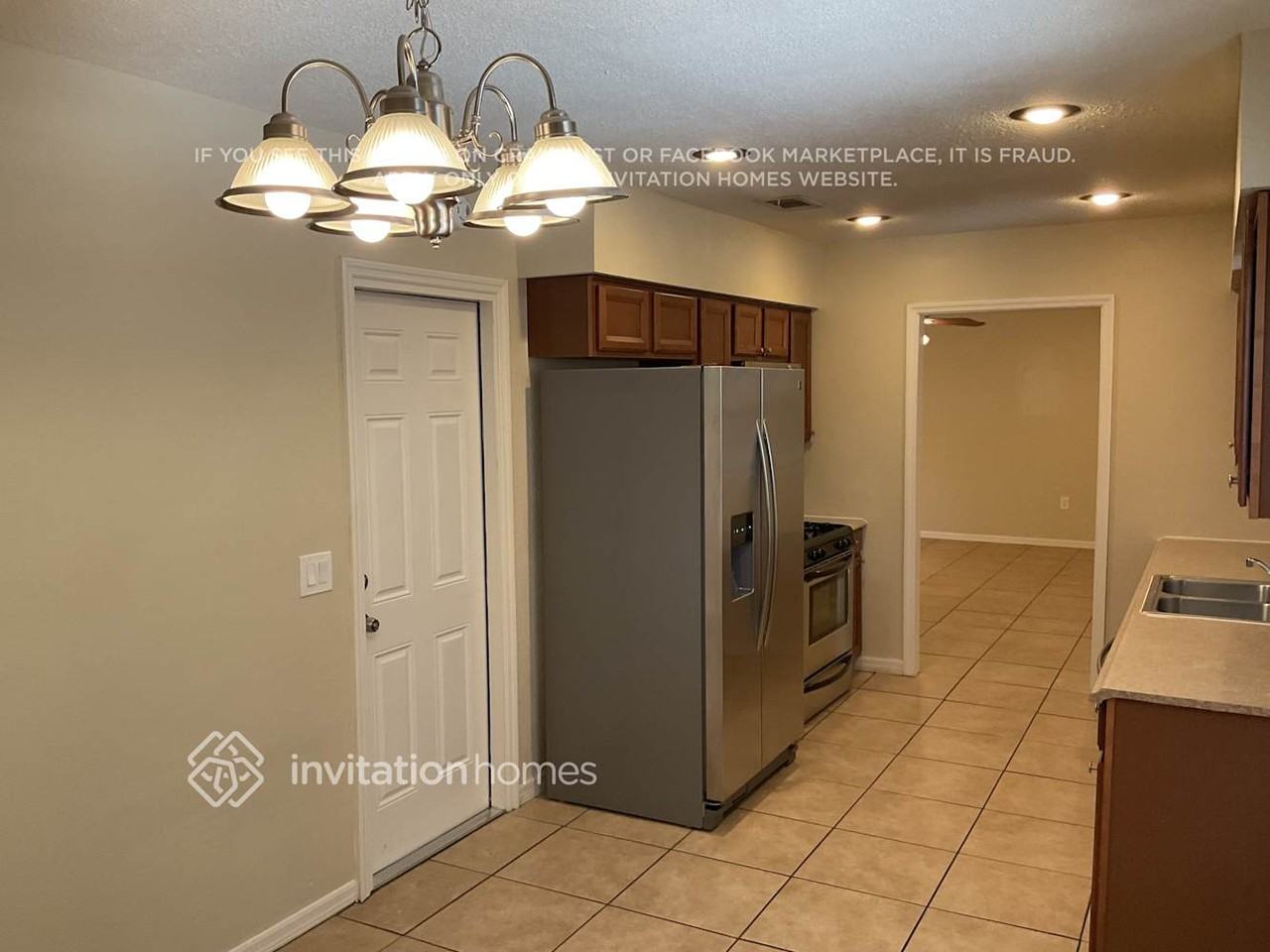 626 Huntington St - Photo 6 of 22
