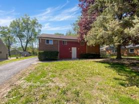 189 N Pinecrest Rd - Photo 1 of 1