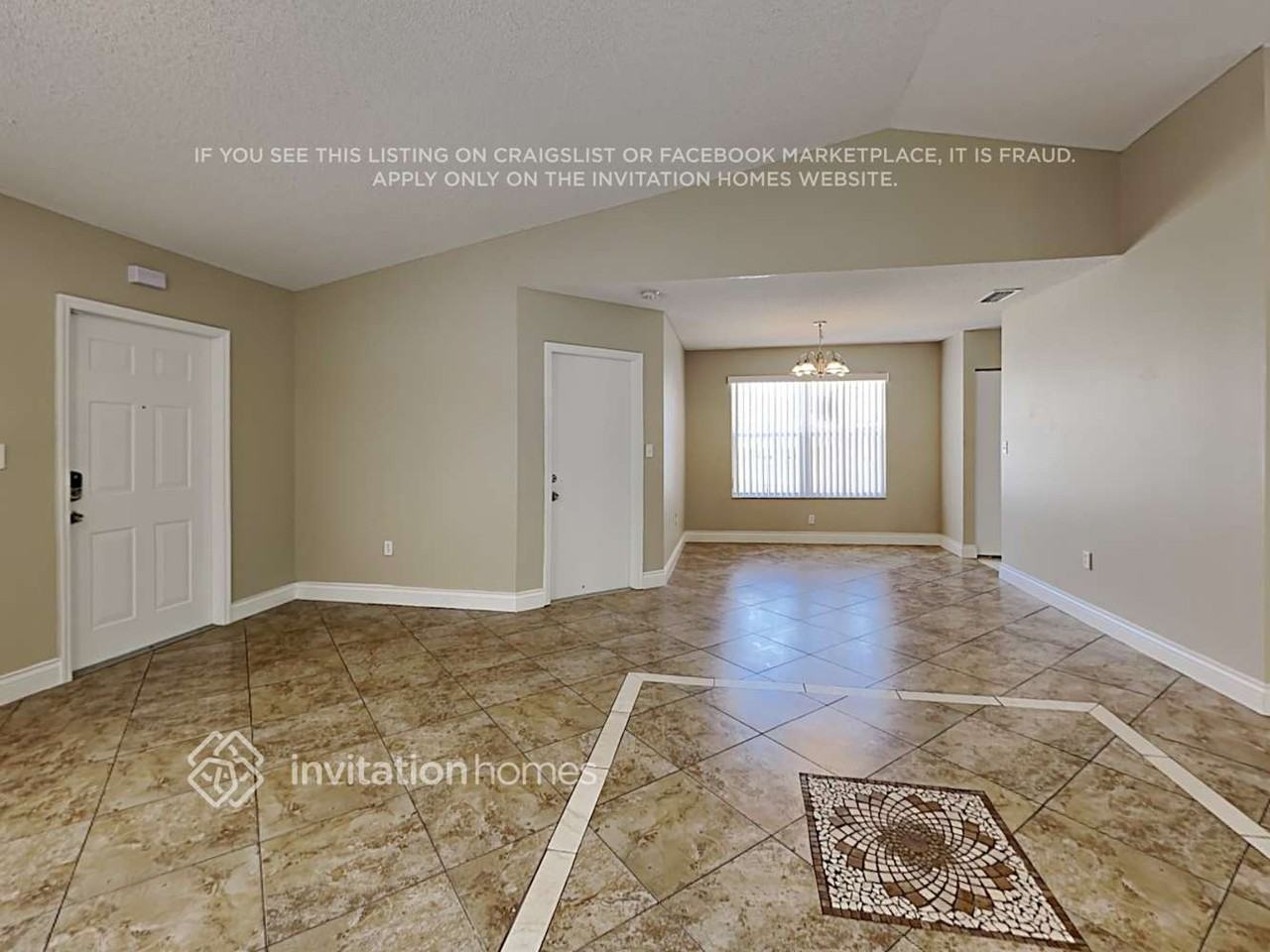 10711 Sw 167th St - Photo 3 of 18