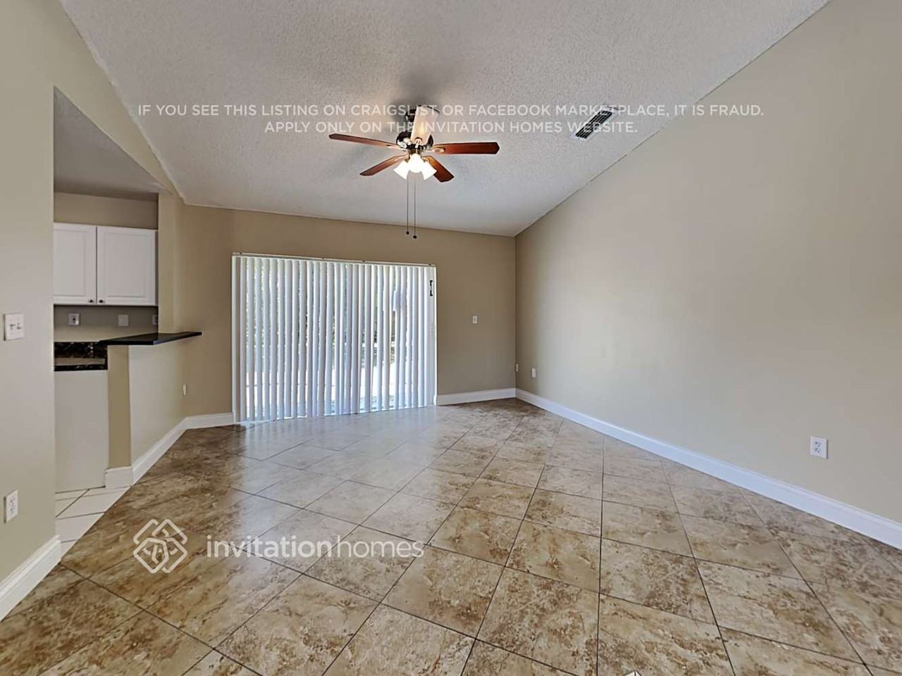 10711 Sw 167th St - Photo 5 of 18