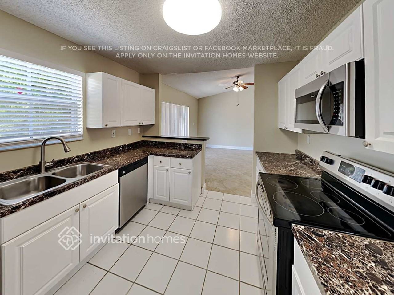 10711 Sw 167th St - Photo 7 of 18