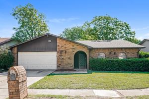 featured image of 7609 Xavier Dr