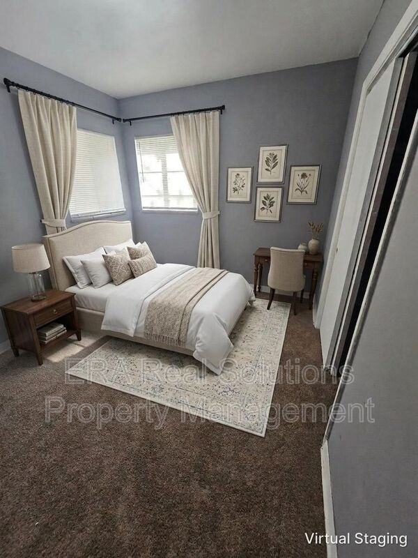 1460 Oakwood Ave - Photo 4 of 13