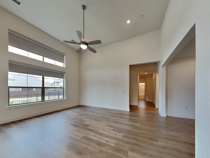 3890 Sand Lily Ln - Photo 4 of 16