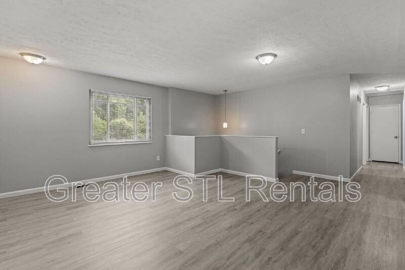 4153 Mcclay Rd - Photo 4 of 37