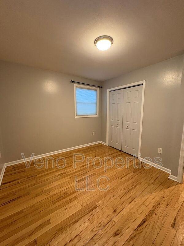 330 Louden Rd - Photo 6 of 29