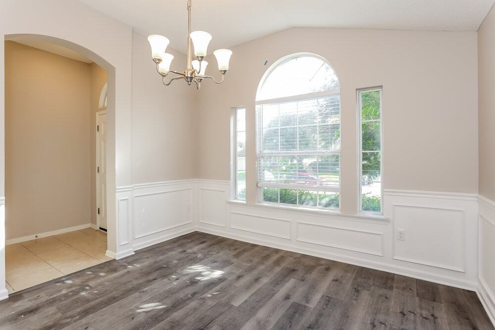 3146 Wandering Oaks Dr - Photo 5 of 16