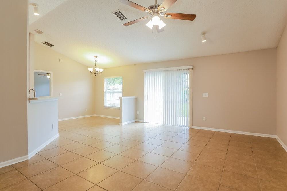 12392 Soaring Flight Dr - Photo 4 of 16