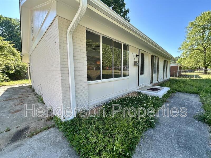 908 Bilmark Ave - Photo 2 of 17