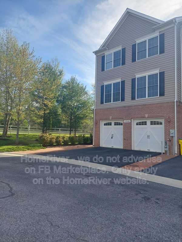 10548 Old Ellicott Cir #33 - Photo 2 of 27