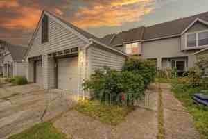 featured image of 5140 Glenwood Way