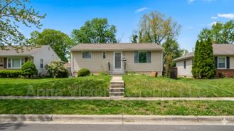 2317 Roslyn Ave - Photo 1 of 1