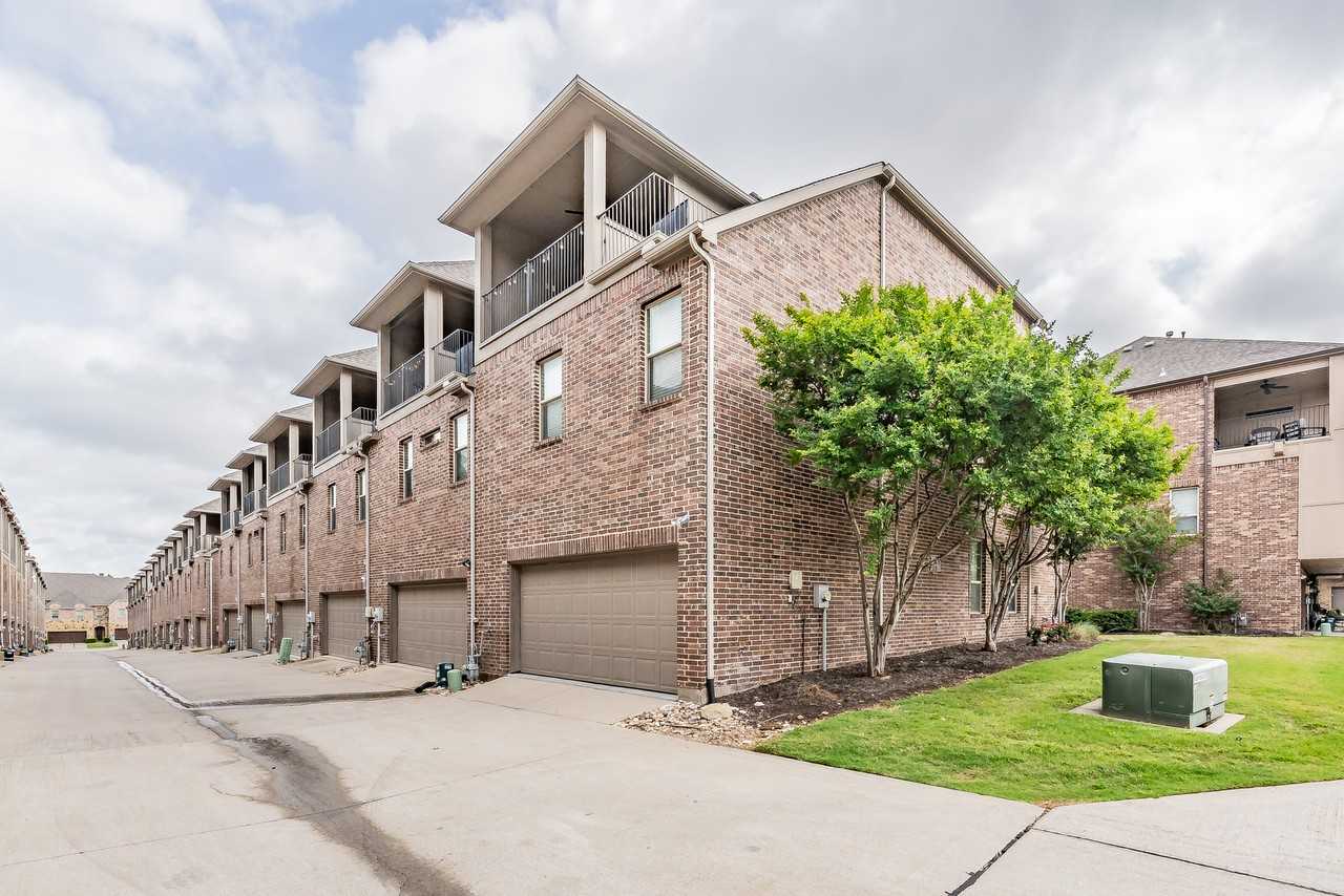 4205 Riverview Drive - Photo 2 of 45