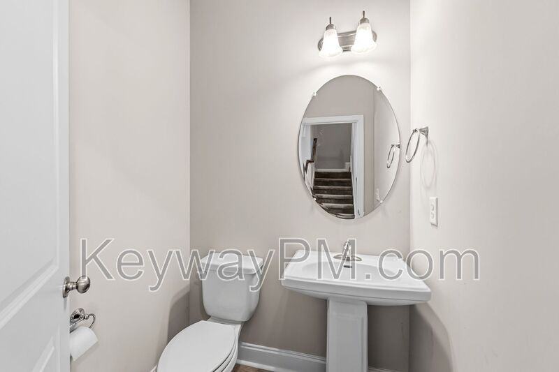 2323 Belair Spring Rd - Photo 6 of 27