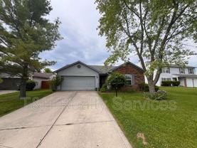 11320 Shady Hollow Ln - Photo 1 of 1