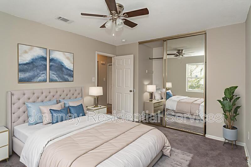 1547 Bingham Dr - Photo 4 of 13