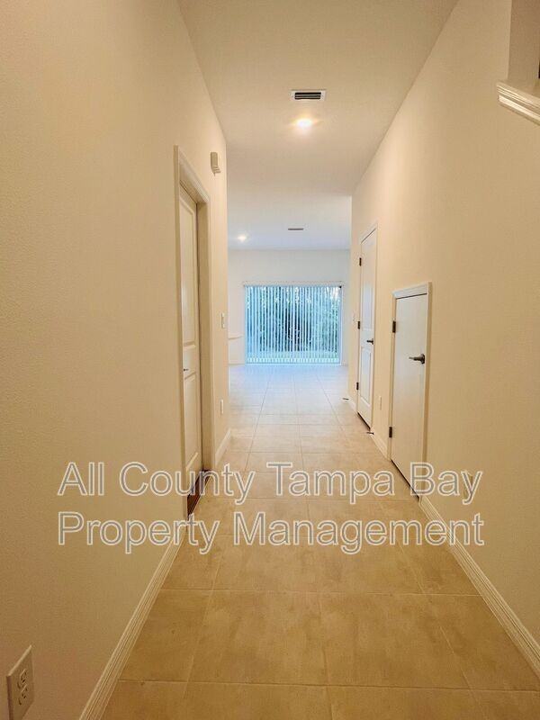 2187 Hallier Cv - Photo 2 of 13