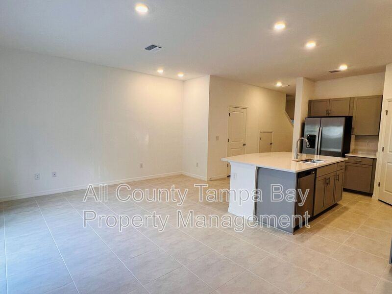 2187 Hallier Cv - Photo 6 of 13
