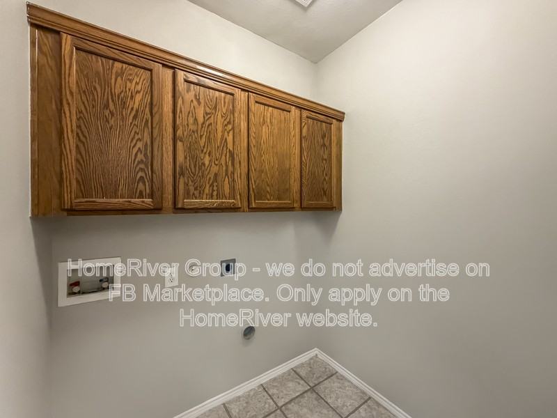 1072 Aviary - Photo 6 of 22