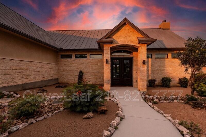 335 Charon Pt - Photo 7 of 47