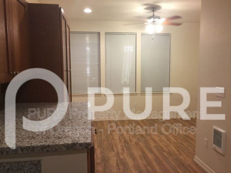 5490 Se Milwaukie Ave #105 - Photo 4 of 10