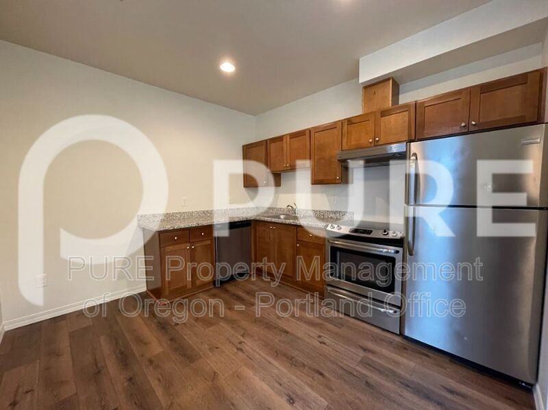5490 Se Milwaukie Ave #101 - Photo 6 of 11