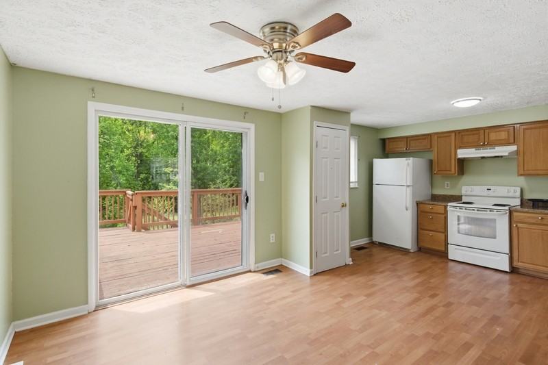 19 Hoban Ct - Photo 4 of 22