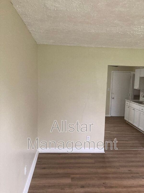 938 S Central Dr - Photo 5 of 12