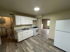 942 S Central Dr - Photo 1 of 1
