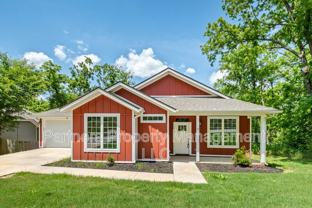 6 Bishop Ln - Photo 1 of 1