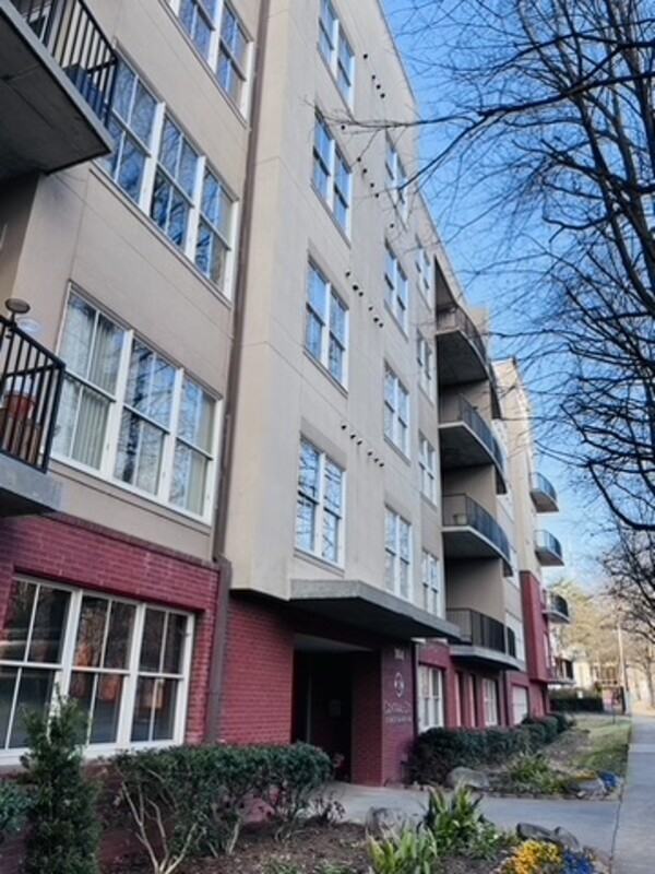 384 Ralph Mcgill Blvd Ne #121