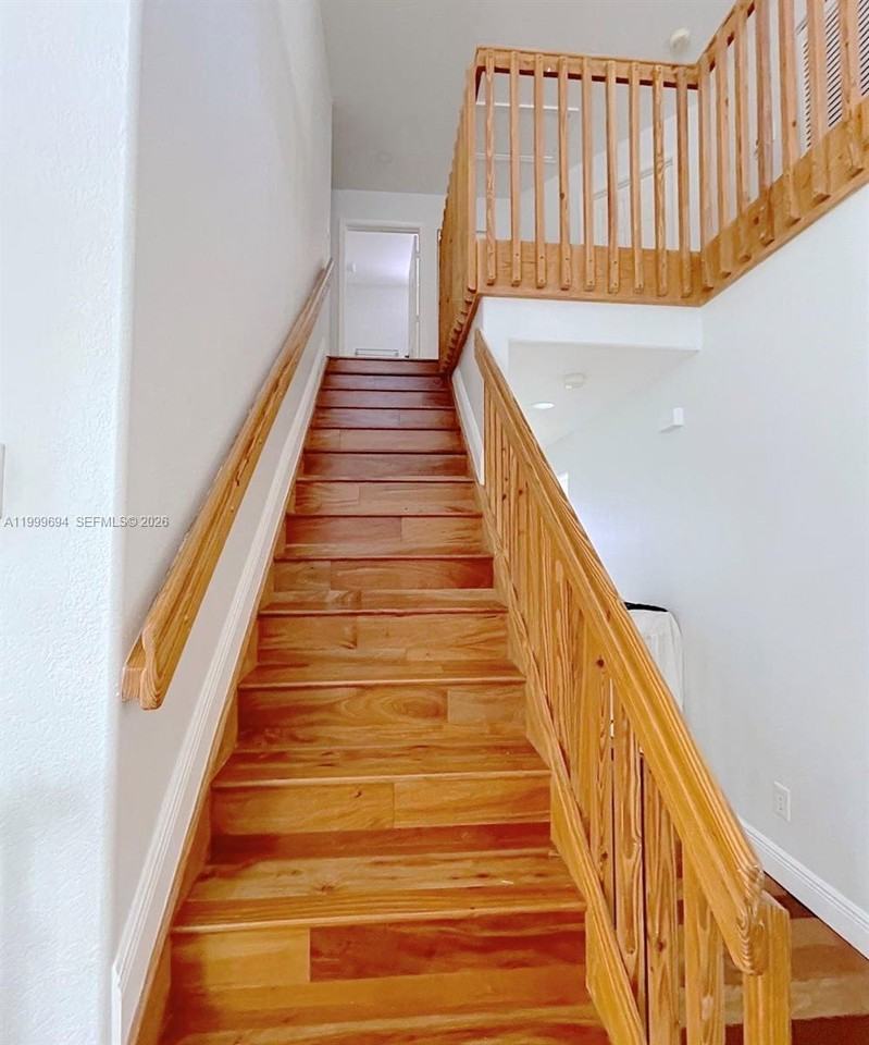 18281 Southwest 22nd Street - Photo 6 of 14