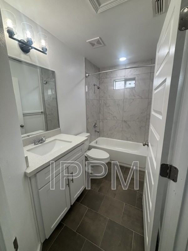 2209 Multi #D - Photo 6 of 10