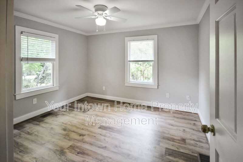 2100 Cavanaugh Ave Se - Photo 5 of 21