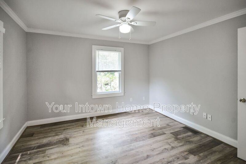 2100 Cavanaugh Ave Se - Photo 6 of 21