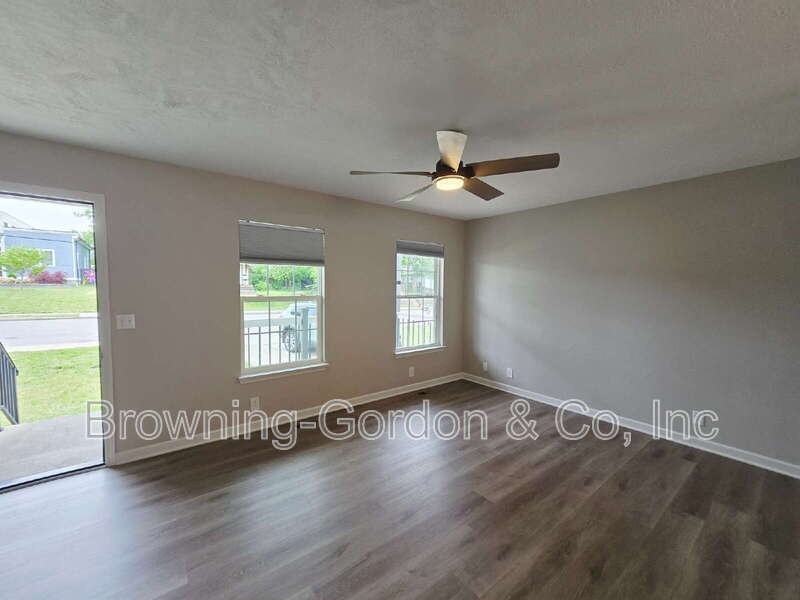 1727 14th Ave N - Photo 4 of 13