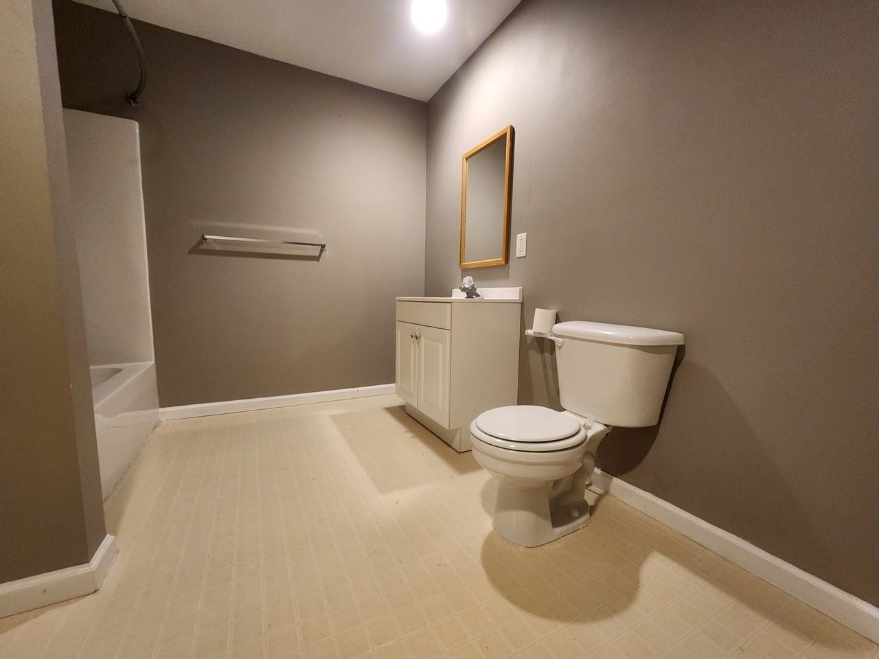 907 Coldwater Rd #A - Photo 2 of 7