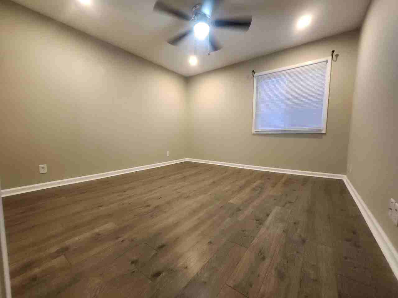 907 Coldwater Rd #A - Photo 7 of 7