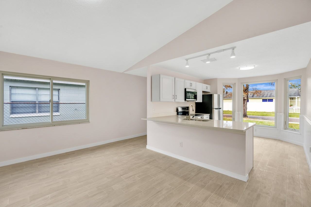 2008 Garwood Dr #1 - Photo 5 of 27
