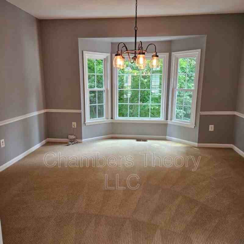 8315 Argent Cir - Photo 5 of 23