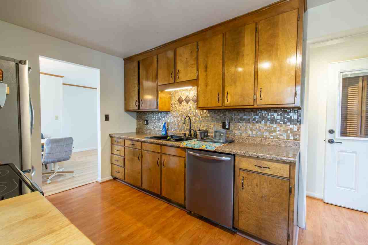 1627 38th St #1 - Photo 7 of 28