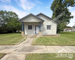 featured image of 908 Stilwell Blvd