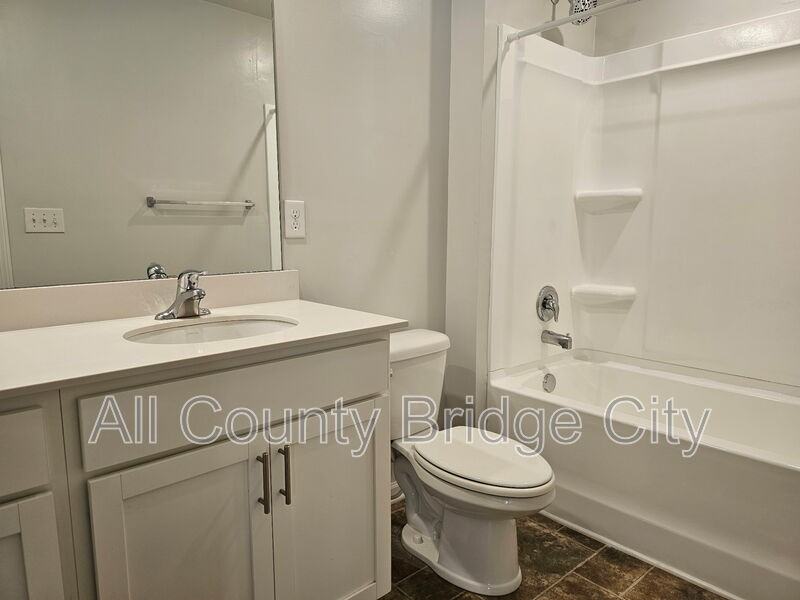 1016 Summerlin Trl - Photo 7 of 15