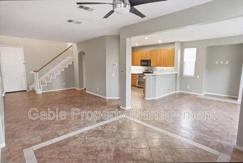 30319 Cedar Oak Ln - Photo 6 of 21