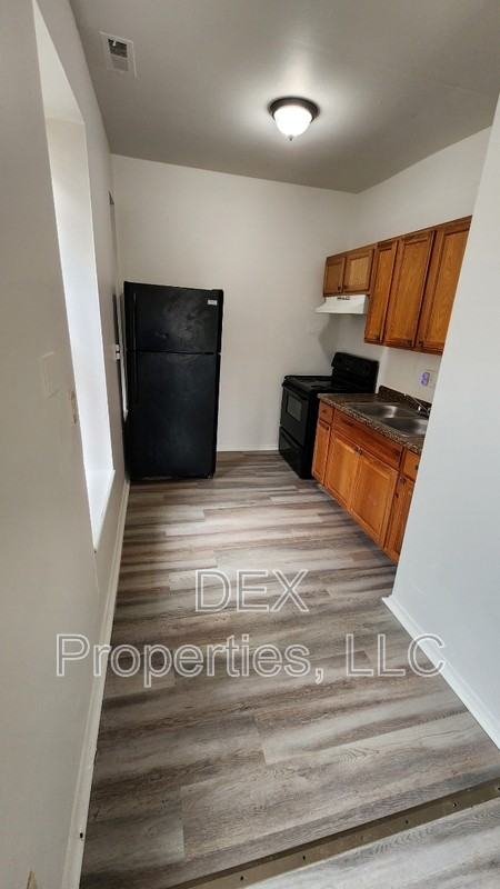 1320 Academy Ave - Photo 5 of 7