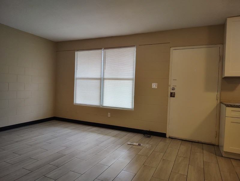 2040 W Church St #14 - Photo 2 of 11