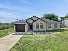 featured image of 2842 Pall Mall Ave