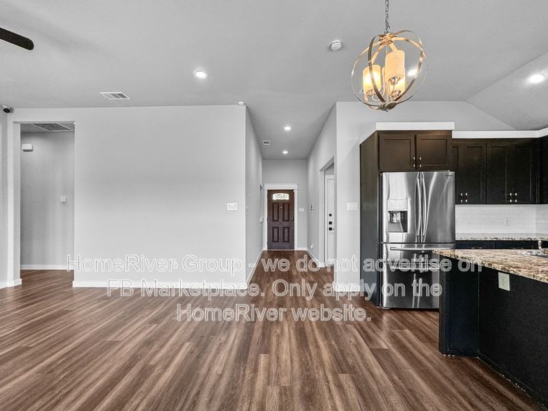2842 Pall Mall Ave - Photo 5 of 20