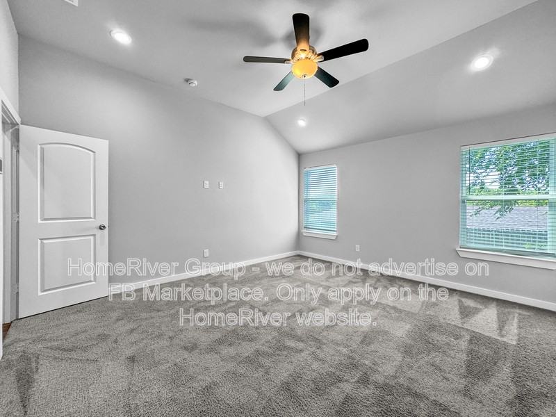 2842 Pall Mall Ave - Photo 7 of 20